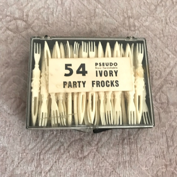 Vintage Seafood Party Forks - Picture 3 of 4